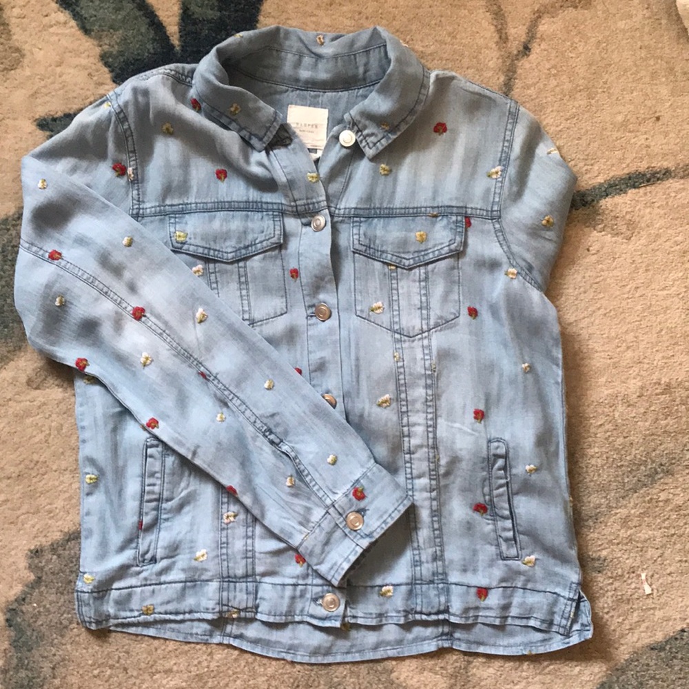 Flower embroidered denim shirt